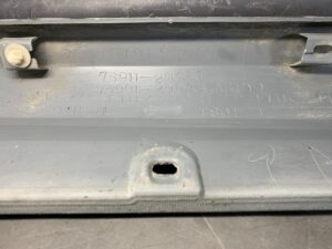 TOYOTA CELICA ZZT231 ZZT230 SIDE MUDGUARD 76911-20060 76901-20070 Right side x1