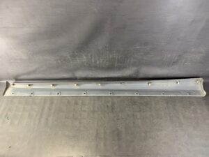 TOYOTA CELICA ZZT231 ZZT230 SIDE MUDGUARD 76911-20060 76901-20070 Right side x1