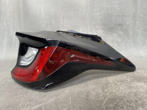 TOYOTA YARIS KSP210 Genuine Taillight KOITO K0-9 RIGHT