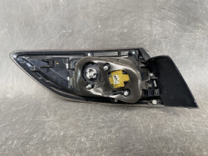 MAZDA AXELA SPORT BLFFW Genuine Taillight STANLEY P8240 RIGHT SIDE x1