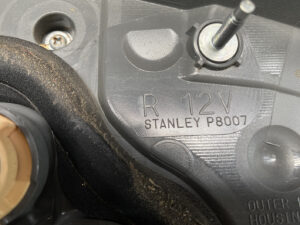 TOYOTA PRIUS ZVW30 Genuine Taillight STANLEY 47-37 RIGHT SIDE x1