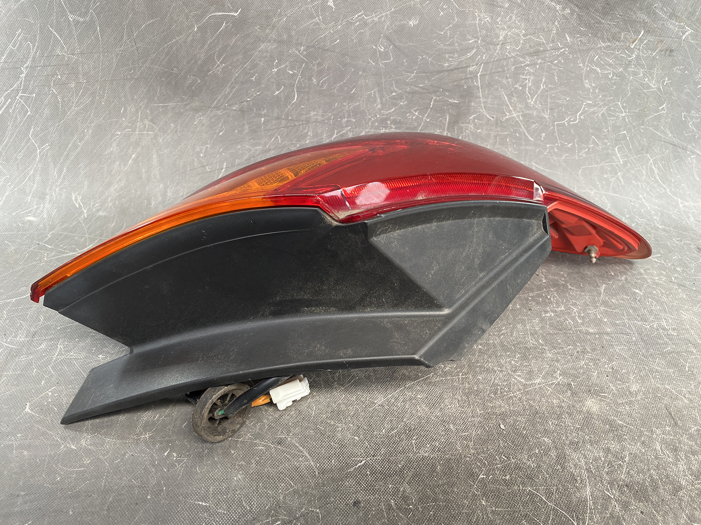 NISSAN MURANO Z51 Genuine Taillight ICHIKOH D057A L Left Side x1 - Image 5