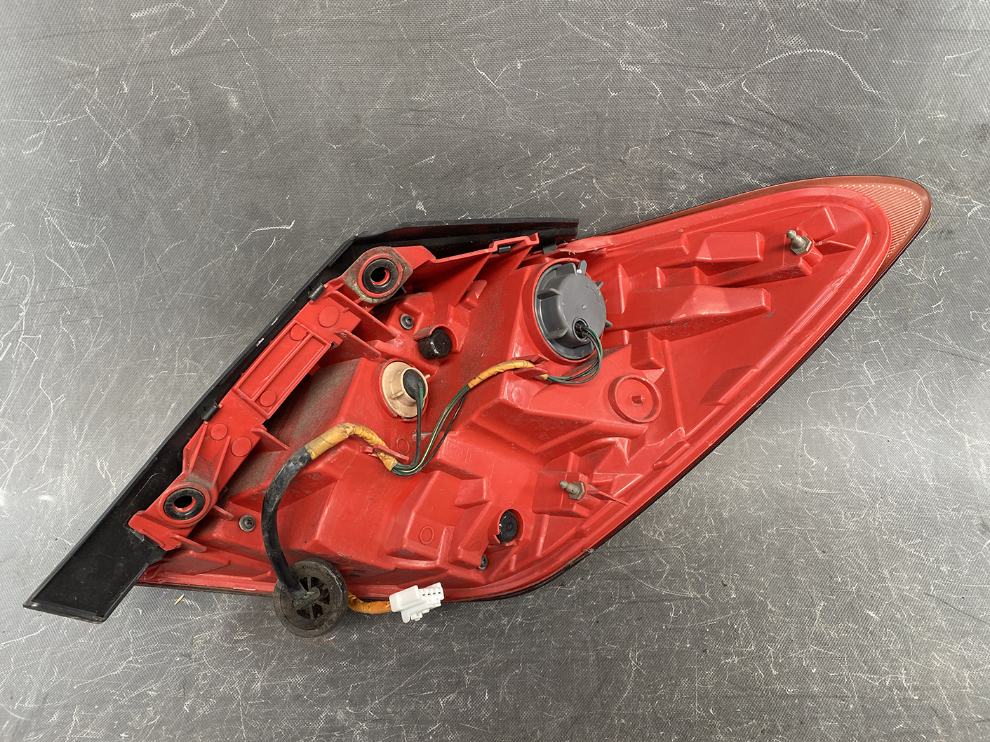 NISSAN MURANO Z51 Genuine Taillight ICHIKOH D057A L Left Side x1 - Image 3