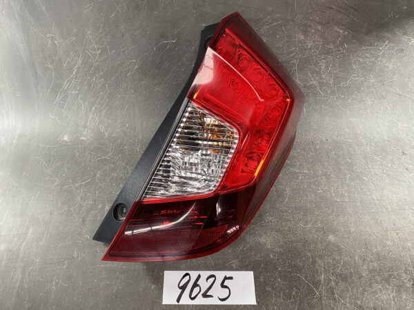 HONDA FIT JAZZ GK3 Genuine Taillight STANLEY W1696G Right Side x1