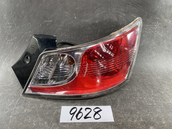 TOYOTA bB 5 Genuine Taillight KOITO B1-3 Right Side x1*JUNK*
