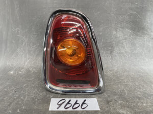 BMW MINI R56 R57 Genuine Taillight 2757009 2757011 LEFT Side x1