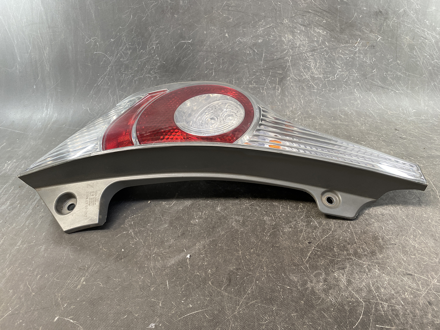 TOYOTA AQUA Prius C NHP10 Genuine Taillight STANLEY 52-252 Left Side x1 - Image 5