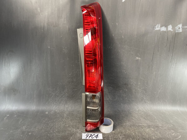 HONDA STREAM RN TAILLIGHT Rear light ICHIKOH D038 RIGHT x1