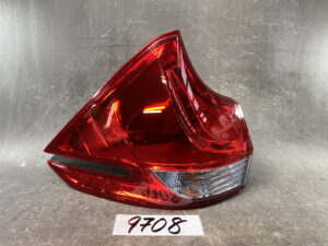 HONDA FREED HYBRID GB Taillight KOITO 220-62201 LEFT SIDE x1