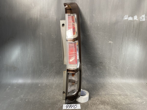 HONDA STREAM RN TAILLIGHT Rear light ICHIKOH D079 RIGHT SIDE x1