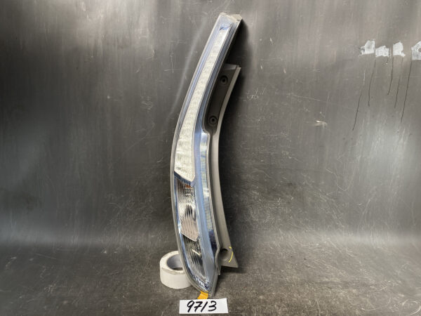 NISSAN LEAF ZE0 AZE0 Genuine Taillight ICHIKOH D115 Left Side x1 *REPAIRED*