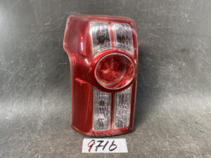 TOYOTA RAUM NCZ20 NCZ25 Genuine Taillight KOITO 46-16 Left Side x1