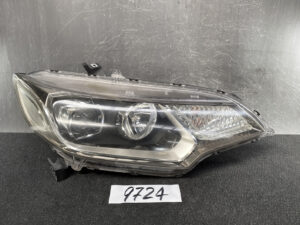HONDA FIT JAZZ HYBRID GP GK LED Headlight W1948 Right Side x1