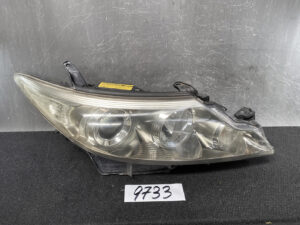 TOYOTA ESTIMA ACR50 ACR55 HID Headlight 28-217 Right Side x1