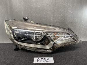 HONDA FIT JAZZ HYBRID GP GK Headlight STANLEY W1948 Right Side x1