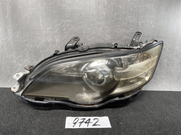 SUBARU LEGACY OUTBACK BP BL HEADLIGHT 100-20791 LEFT Side x1