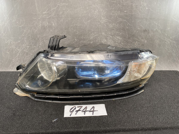 HONDA ODYSSEY RB1 RB2 Headlight 100-22497 Left Side x1