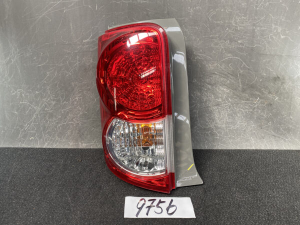 TOYOTA RUMION NZE151 ZRE152 ZRE154 Taillight 12-541 L Left Side x1 *REPAIRED*