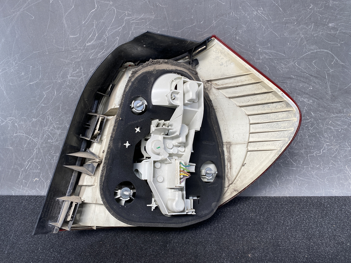 BMW 1 SERIES E81 E87 Genuine LED Taillight 63217181297 Left Side x1 - Image 8