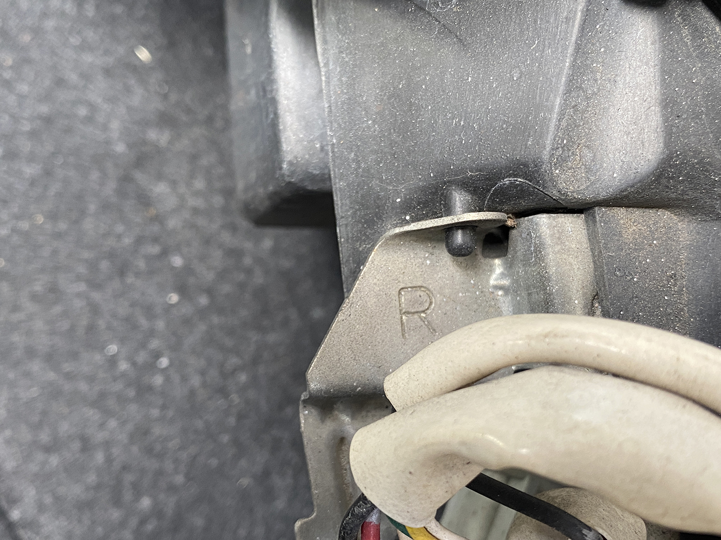 MAZDA 6 ATENZA GH GH5AW HID Headlight 100-41054 Right Side x1 - Image 9