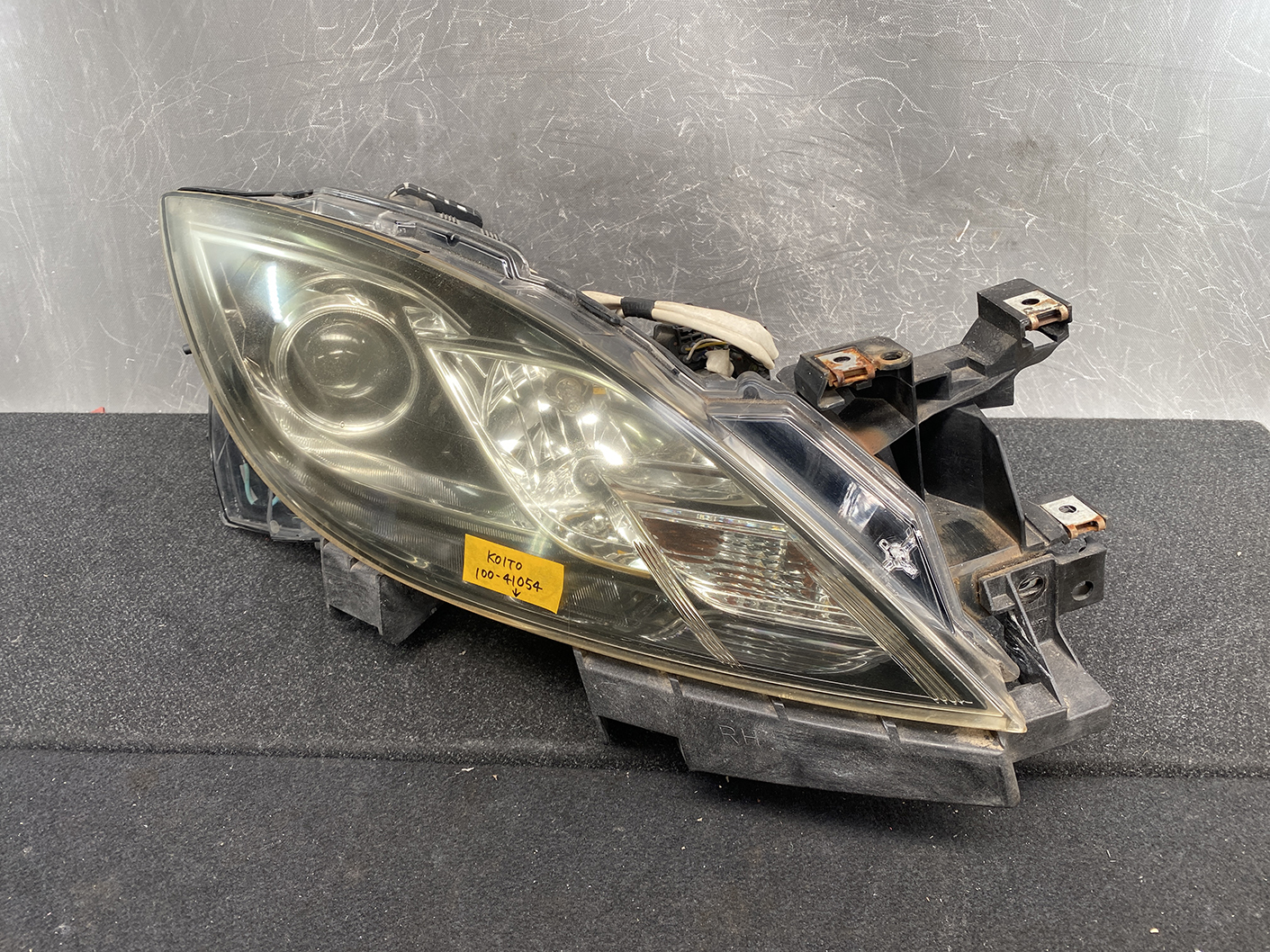MAZDA 6 ATENZA GH GH5AW HID Headlight 100-41054 Right Side x1 - Image 4