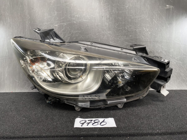 MAZDA CX-5 KEEFW KE2AW KE5FW Headlight STANLEY P9770  Right Side x1