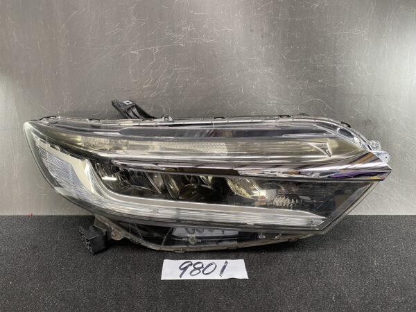 HONDA SHUTTLE GK8 GK9 GP7 GP8 Headlight STANLEY W2386 Right Side x1