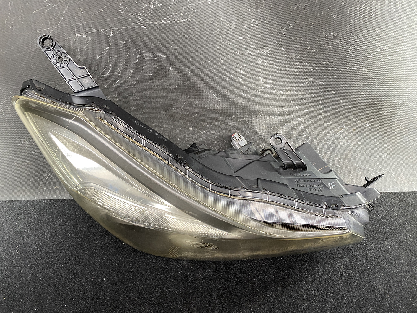 SUBARU XV IMPREZA GJ GP Headlight STANLEY P9932 1F Right Side x1 - Image 4