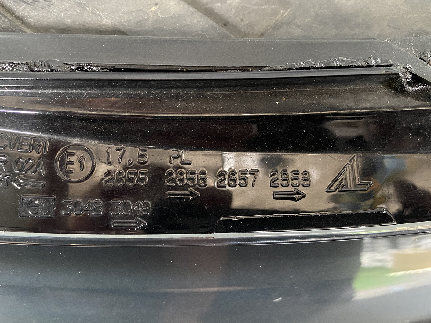 VOLKSWAGEN GOLF TOURAN 1T3 Headlight 1T2941006G Right Side x1 - Image 9
