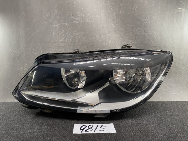 VOLKSWAGEN GOLF TOURAN 1T3 Headlight 1T2941005G Left Side x1