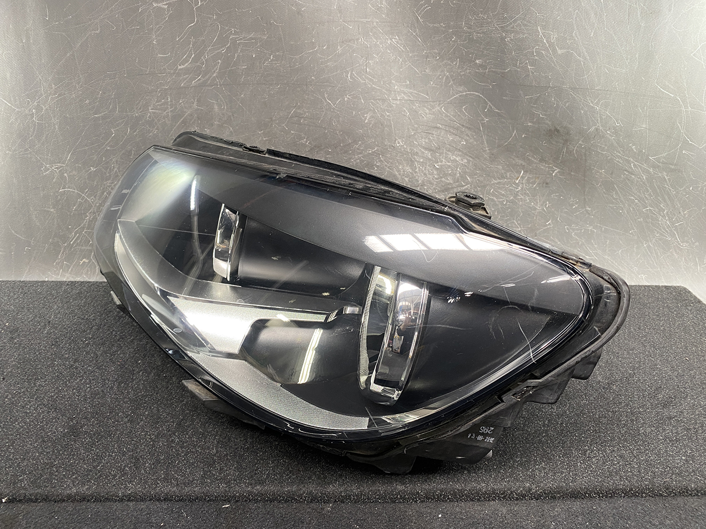 VOLKSWAGEN GOLF TOURAN 1T3 Headlight 1T2941005G Left Side x1 - Image 3