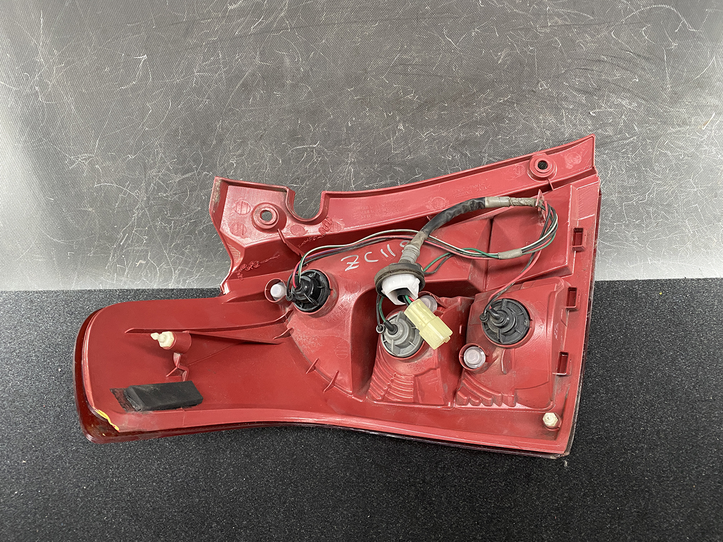 SUZUKI SWIFT ZC71S ZC11S ZD11S ZC31S Taillight P4476 R Right Side x1 *REPAIRED* - Image 5