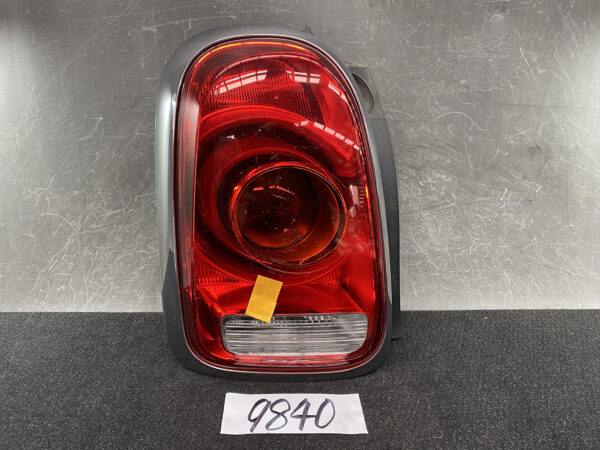 BMW MINI F60 R60 COUNTRYMAN Genuine Taillight H37401725 Left Side x1