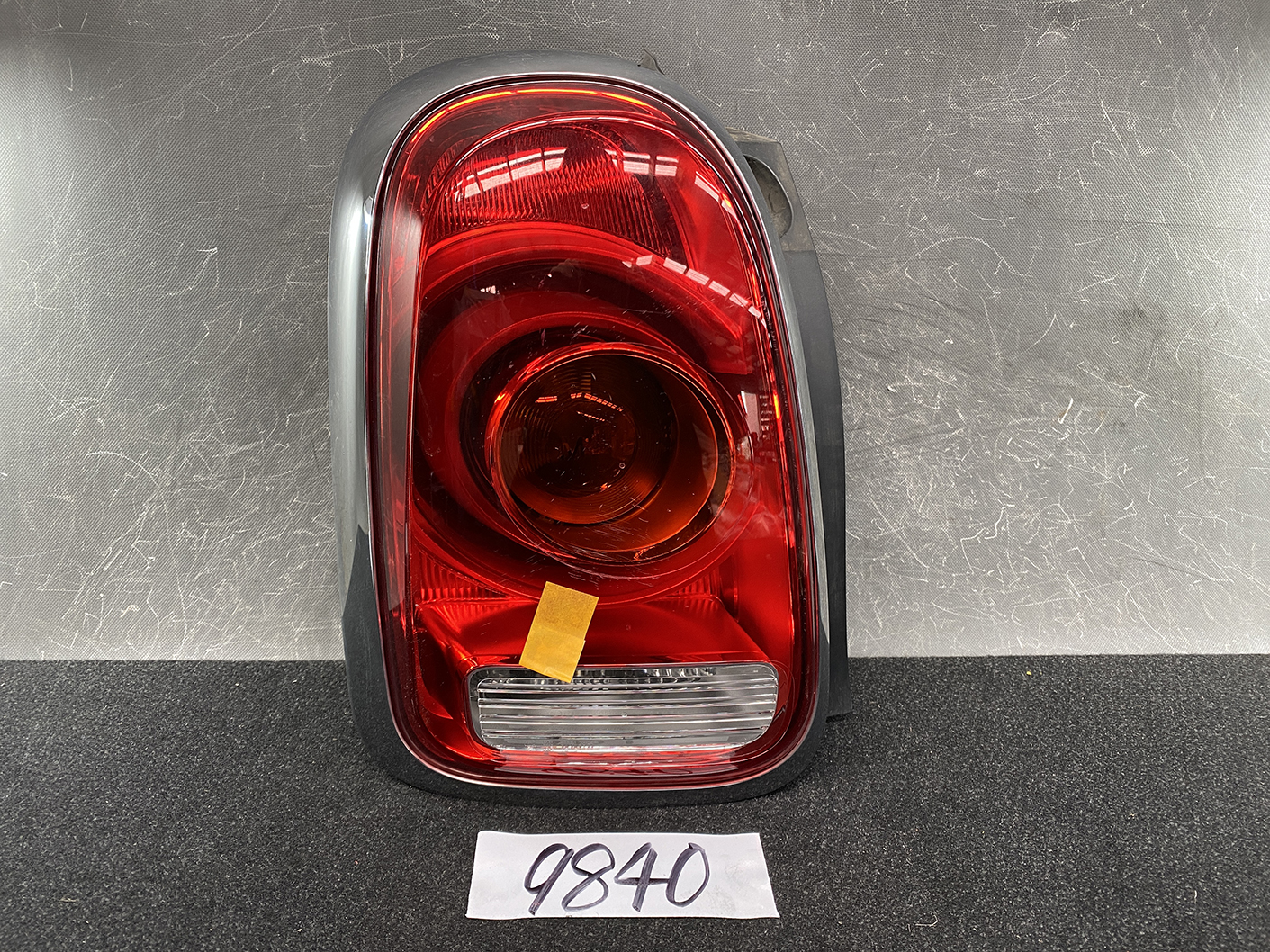 BMW MINI F60 R60 COUNTRYMAN Genuine Taillight H37401725 Left Side x1