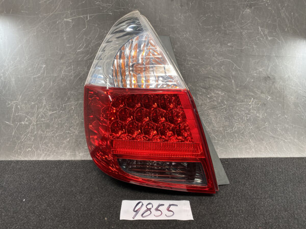 HONDA FIT JAZZ GD1 GD2 Taillight ICHIKOH 4995 Left Side x1