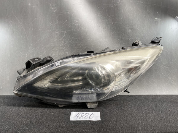 MAZDA AXELA BLEFW BL5FW BLEAW Headlight KOITO 100-41396 Left Side x1
