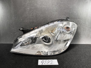 Mercedes-Benz A-Class W169 HID Genuine Headlight A1698206361 Left Side x1