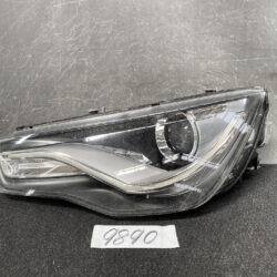 AUDI A1 8X Genuine Headlight 8X0 941 005 A Left Side x1