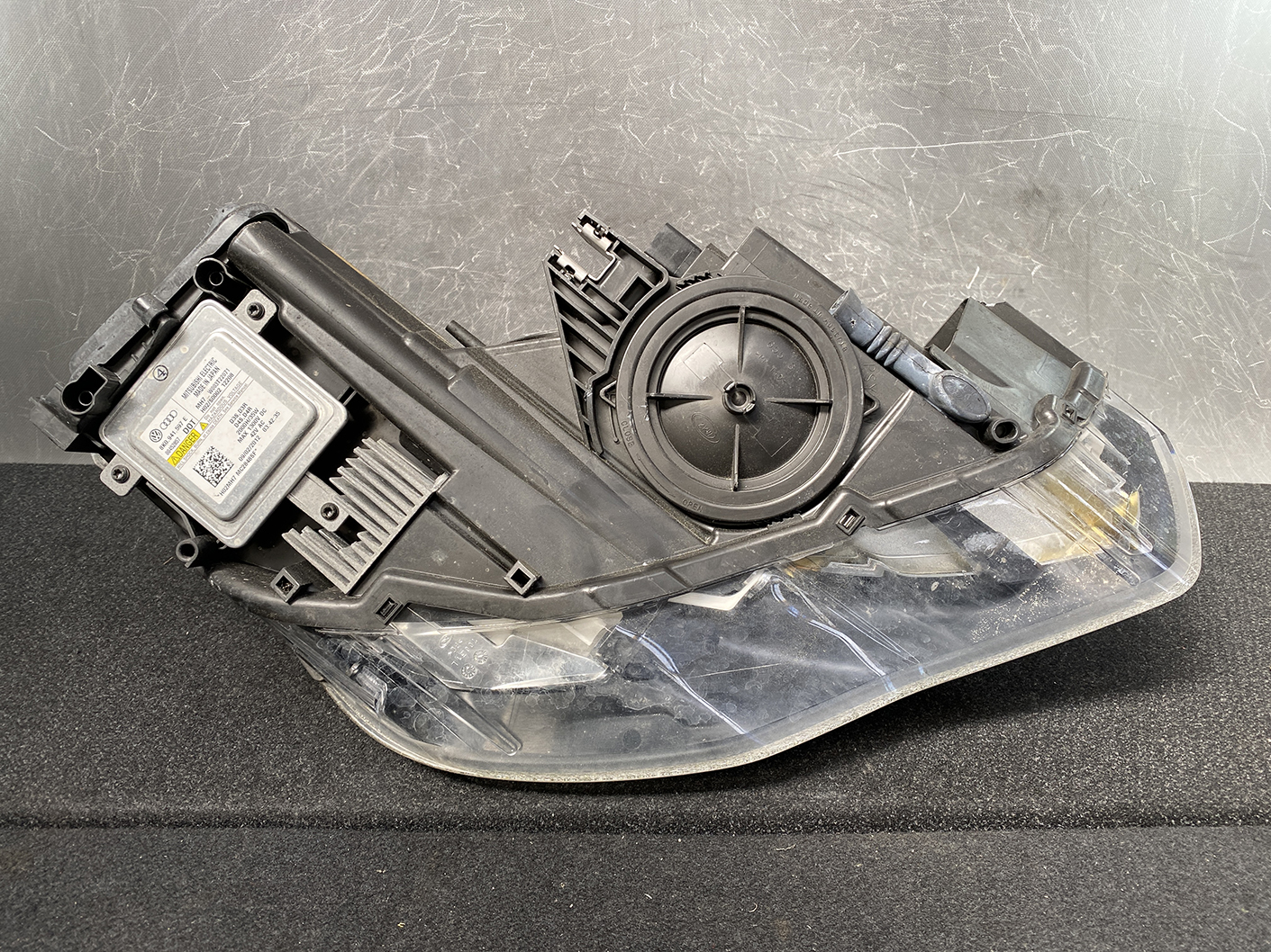 AUDI A1 8X Genuine Headlight 8X0 941 005 A Left Side x1 - Image 5