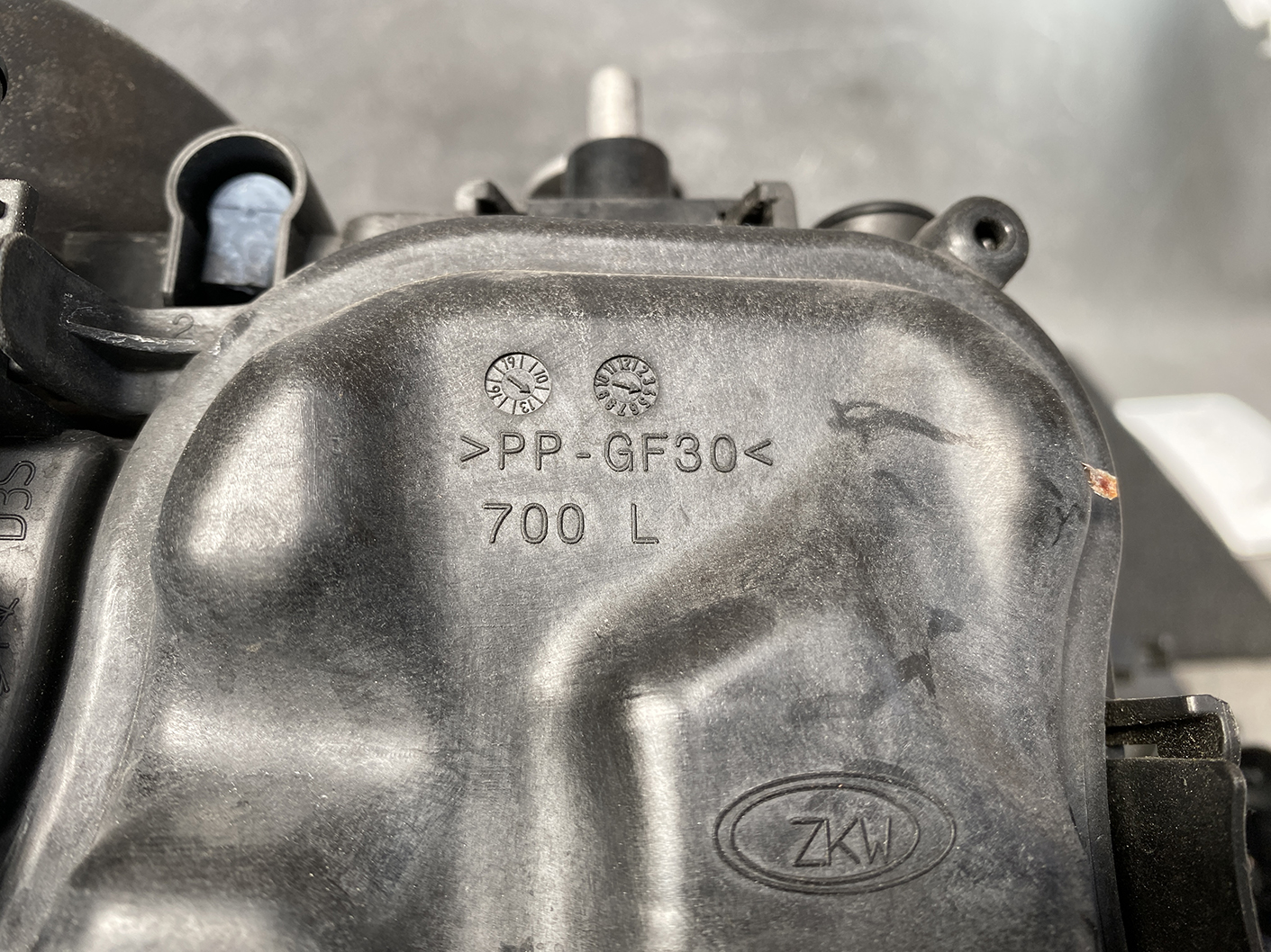 AUDI A1 8X Genuine Headlight 8X0 941 005 A Left Side x1 - Image 8