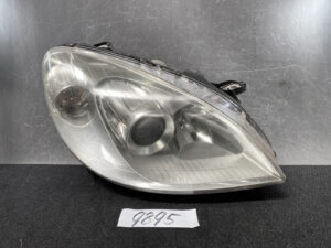 Mercedes-Benz B-Class W245 B180 Genuine Headlight A1698208061 Right Side x1