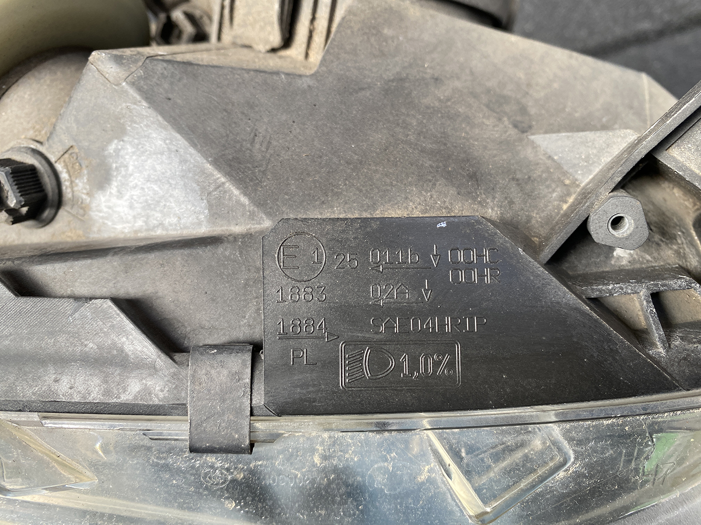 Mercedes-Benz B-Class W245 B180 Genuine Headlight A1698208061 Right Side x1 - Image 6