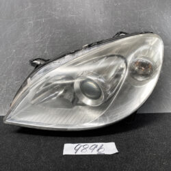 PPPP Mercedes-Benz B-Class B180 Genuine Headlight A1698207961 Right Side x1