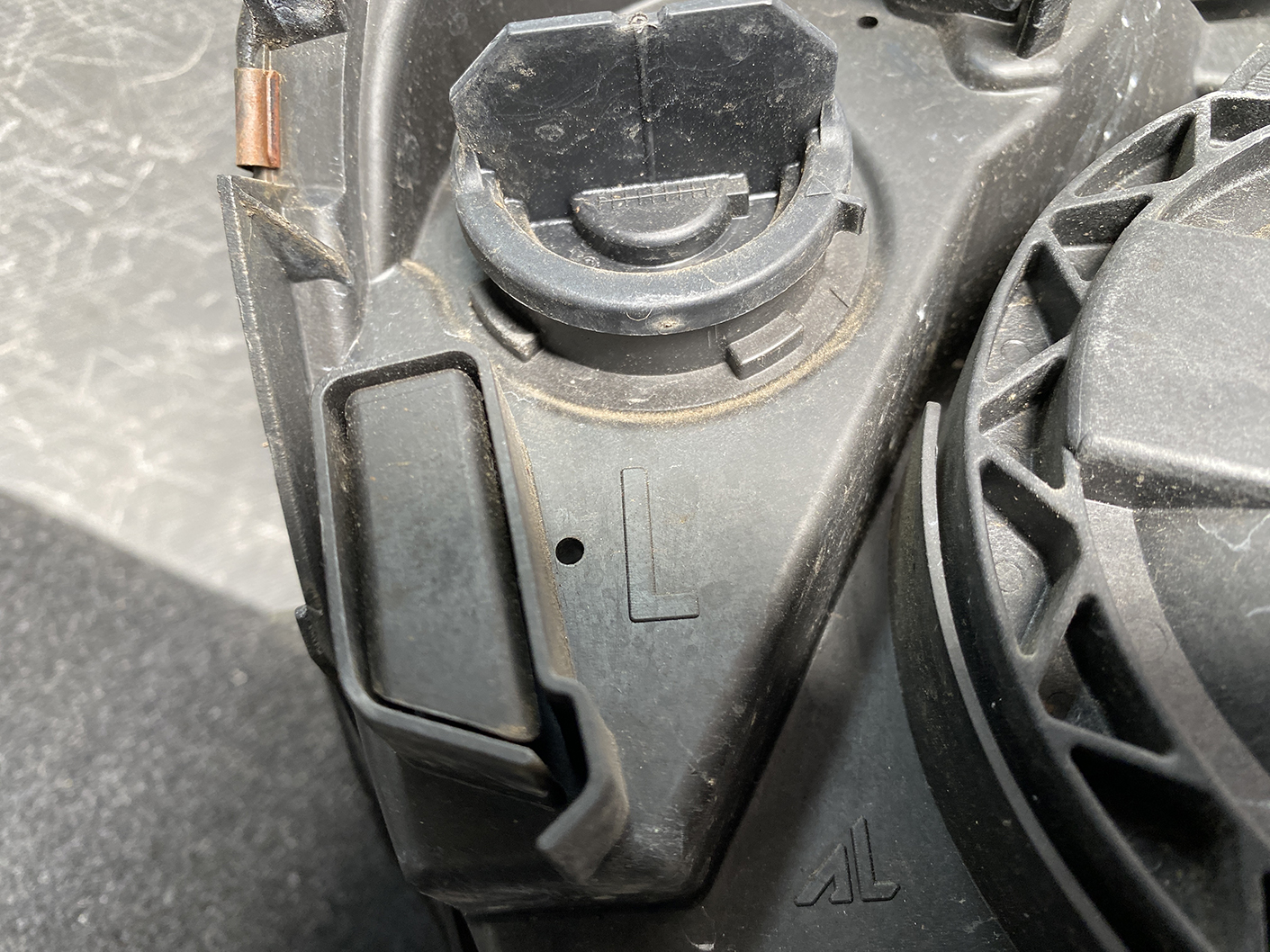 PPPP Mercedes-Benz B-Class B180 Genuine Headlight A1698207961 Right Side x1 - Image 10