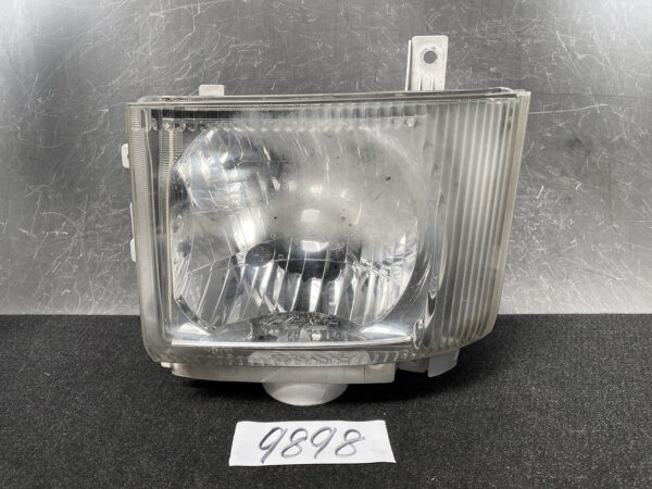 ISUZU ELF NKR85 NPR85 NJR85  Headlight KOITO 110-21873 Left Side x1