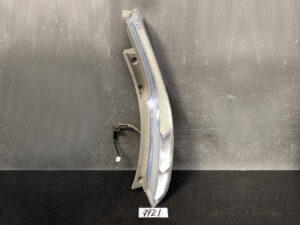 NISSAN LEAF ZE0 Genuine Taillight ICHIKOH D091 Right Side x1