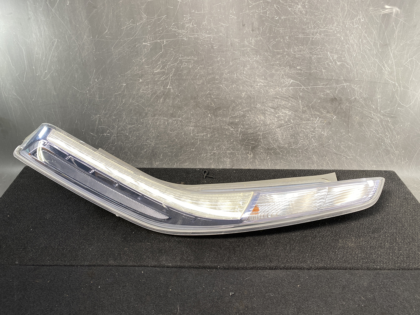 NISSAN LEAF ZE0 Genuine Taillight ICHIKOH D091 Left Side x1 - Image 2