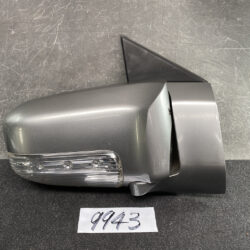NISSAN ELGRAND E51 Mirror Indicator ICHIKOH 5405 / C15W Right Side x1