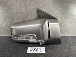 NISSAN ELGRAND E51 Mirror Indicator ICHIKOH 5405 / C15W Right Side x1