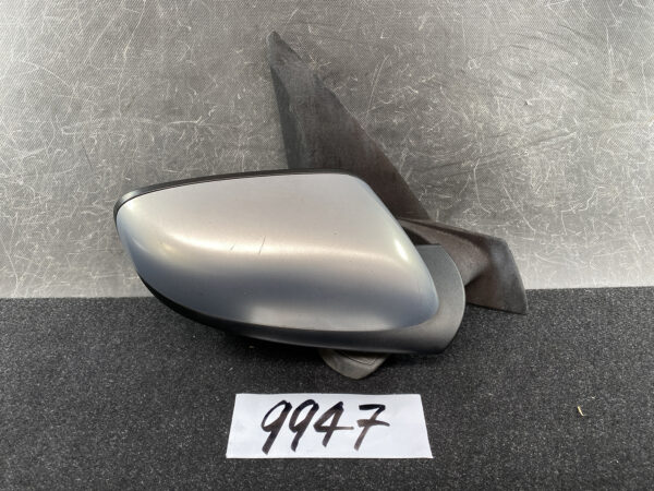 MAZDA VERISA DC5W Door Mirror  D641 Right Side x1